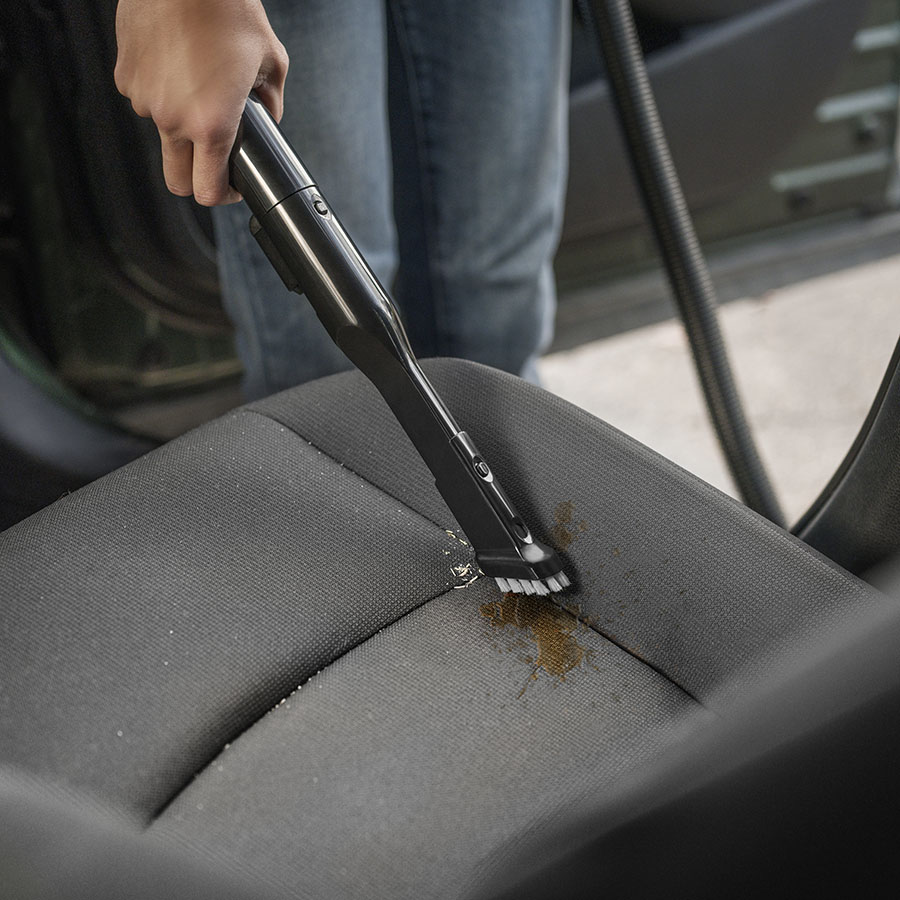 Bocchetta a lancia con spazzola