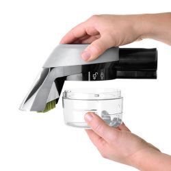 Acchiappa-macchie per la pulizia di macchie e moquette